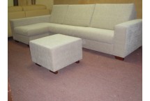 Taburet Monaco  na dreven&yacute;ch nožičk&aacute;ch